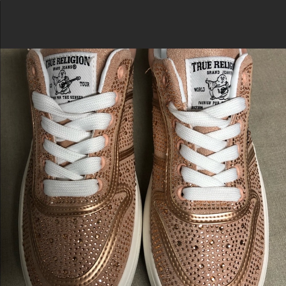 Brand new Rose good True Religion woman shoes
